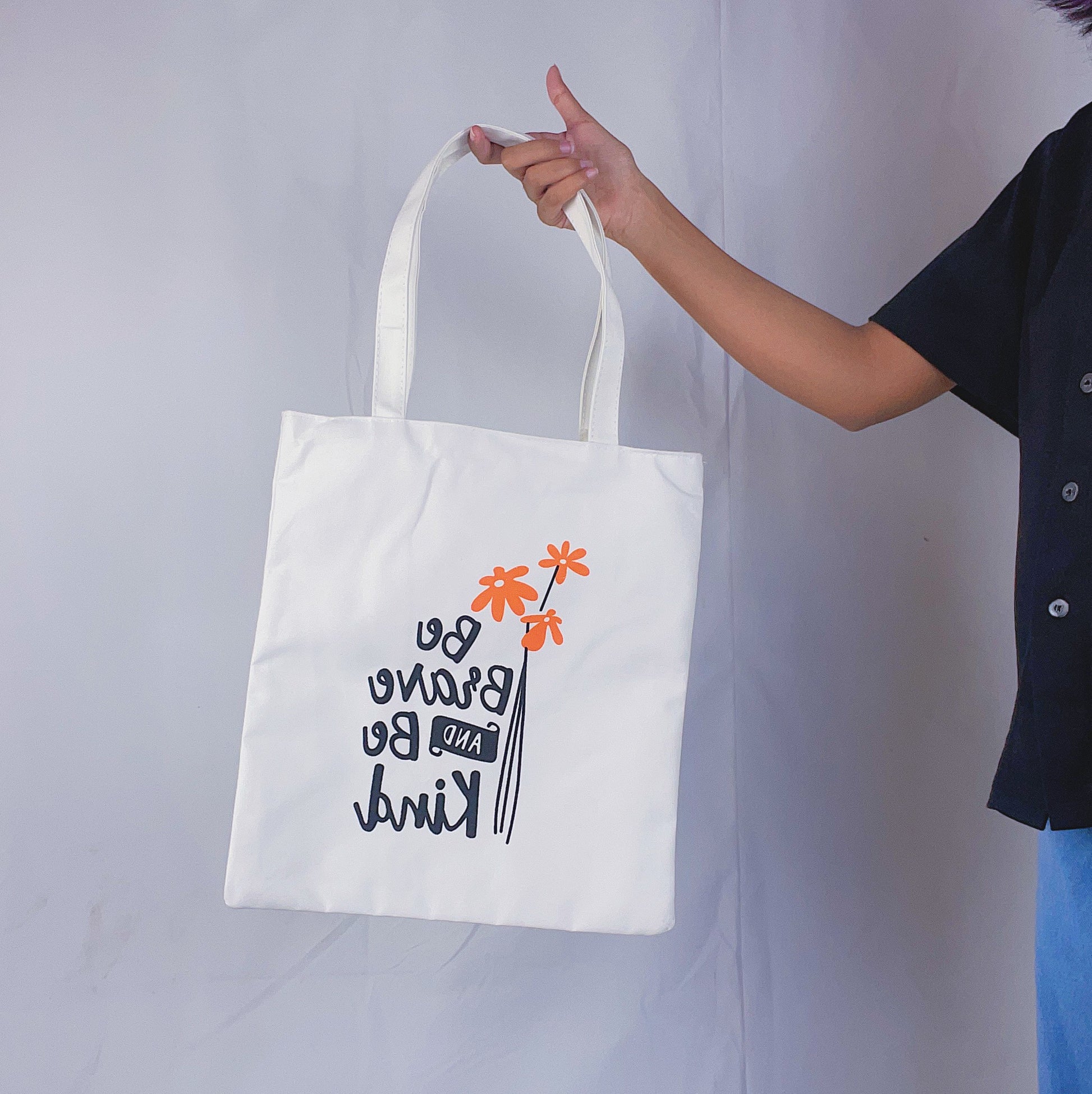 Vibes & Verses | Tote Bag - Cuddles